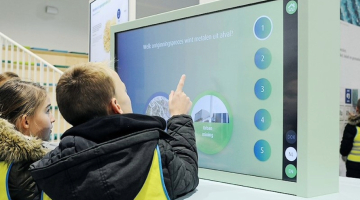 Kinderen voor scherm